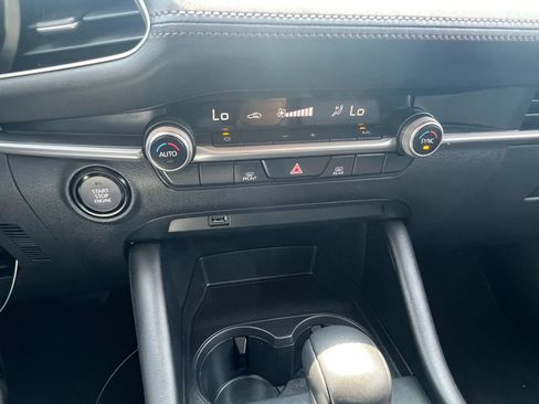 Used 2020 MAZDA MAZDA3 Sedan w/ Select Package FWD image 25