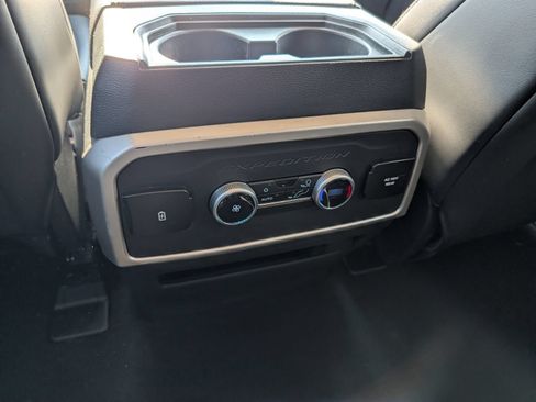 Certified 2024 Ford Expedition XLT AWD/4WD image 25