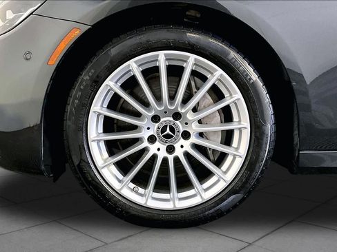 Certified 2021 Mercedes-Benz E 350 4MATIC Sedan image 11