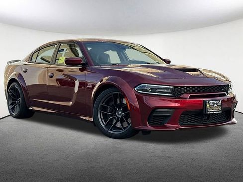 Used 2021 Dodge Charger Scat Pack image 2