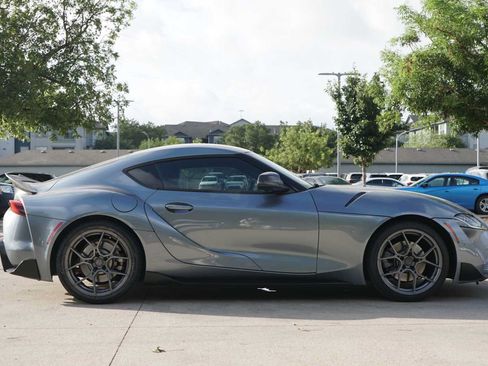 Used 2021 Toyota Supra w/ Safety & Technology Package RWD image 6