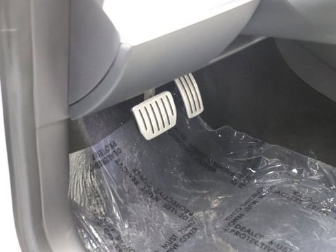 Used 2020 Tesla Model 3 Performance image 34