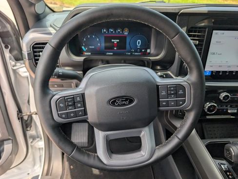 Used 2025 Ford F150 Lariat w/ Equipment Group 502A High AWD/4WD image 22