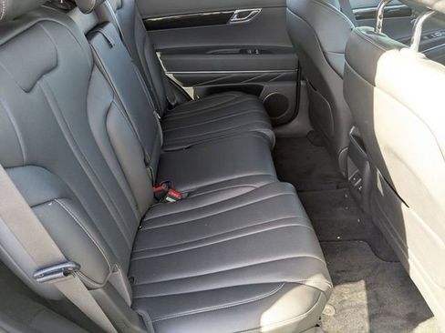 Used 2025 Genesis GV80 2.5T Standard image 35