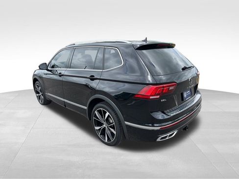 Used 2022 Volkswagen Tiguan SEL R-Line AWD/4WD image 5