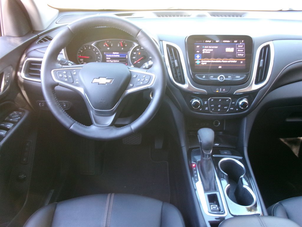 Used 2022 Chevrolet Equinox Premier FWD image 17