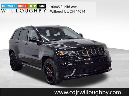 Used 2021 Jeep Grand Cherokee Trackhawk image 3