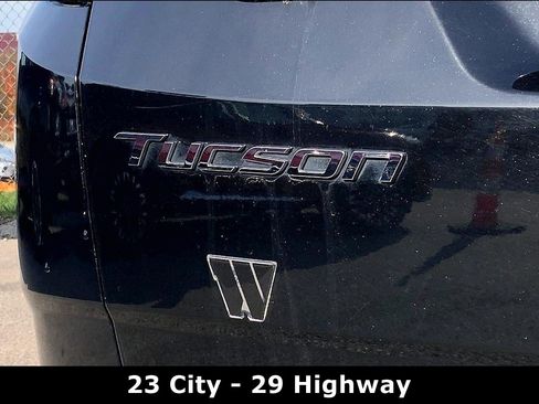 Used 2024 Hyundai Tucson Limited image 8