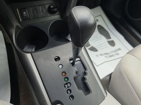 Used 2012 Toyota RAV4 4WD w/ Value Pkg image 30