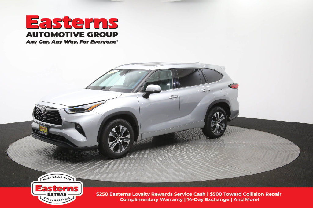 Used 2021 Toyota Highlander XLE FWD image 62