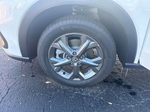 New 2026 Honda HR-V LX image 23
