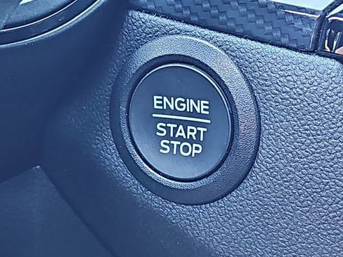 Used 2025 Ford Escape ST-Line AWD/4WD image 26
