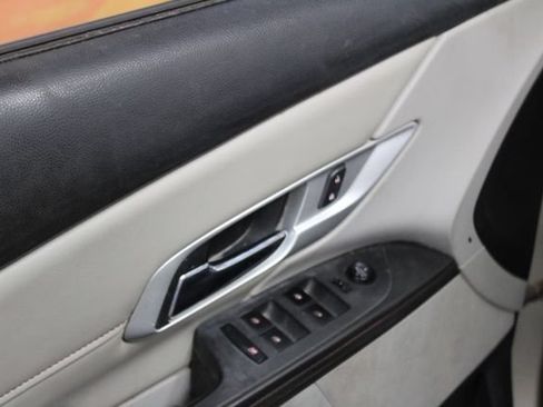 Used 2013 GMC Terrain SLT FWD image 13