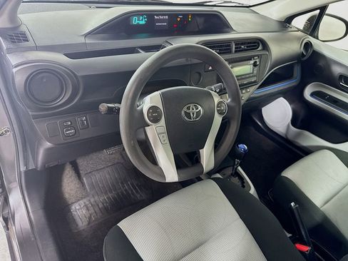 Used 2013 Toyota Prius C Two FWD image 4