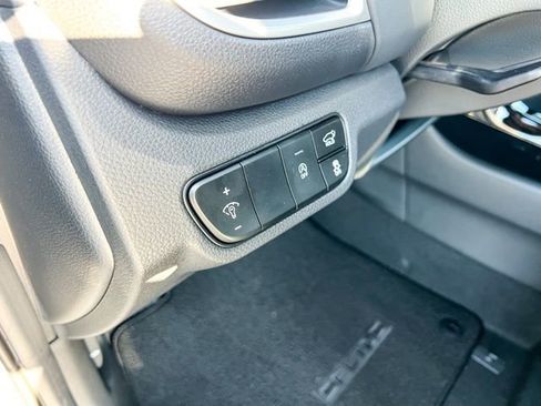 New 2026 Kia Seltos EX image 16