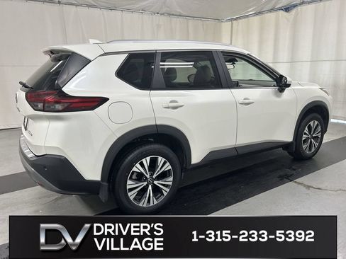 Used 2023 Nissan Rogue SV w/ SV Premium B Package AWD/4WD image 2
