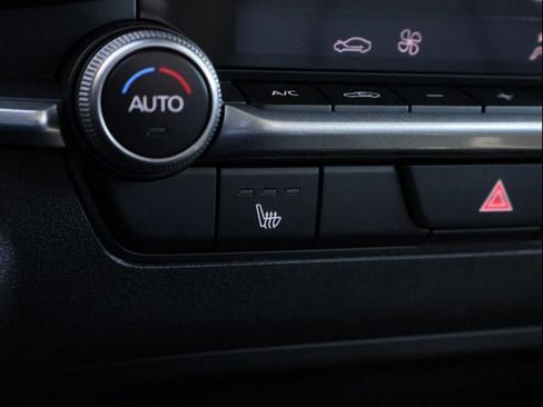 New 2026 MAZDA MAZDA3 2.5 S Sedan w/ Preferred Pkg image 38