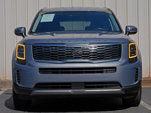 Used 2021 Kia Telluride EX w/ EX Premium Package FWD image 6