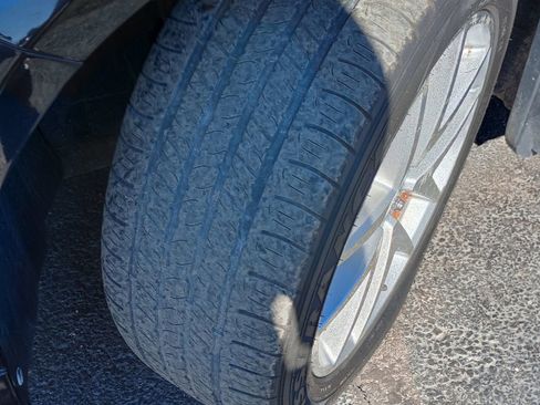 Used 2011 Ford Fusion SEL w/ 302A Rapid Spec Order Code image 24