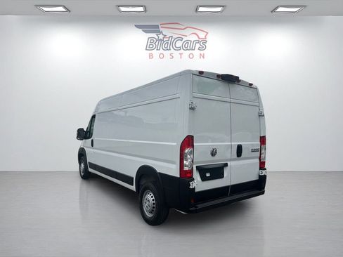 Used 2025 RAM ProMaster 2500 w/ Convenience Group FWD image 6