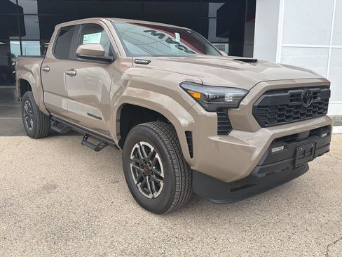 New 2026 Toyota Tacoma TRD Sport AWD/4WD image 2