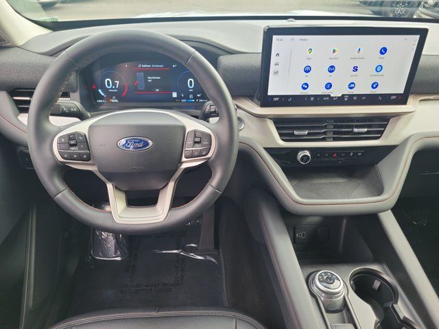 Used 2026 Ford Explorer Active RWD image 4
