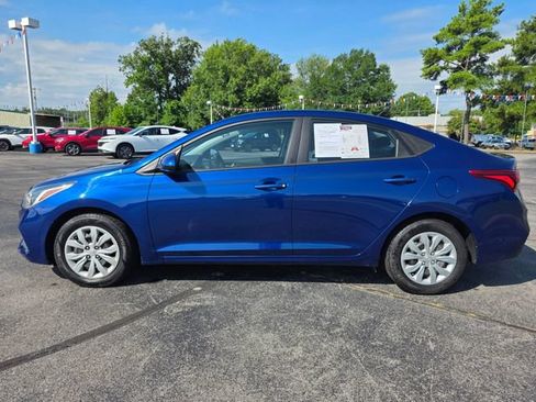 Used 2022 Hyundai Accent SE FWD image 7