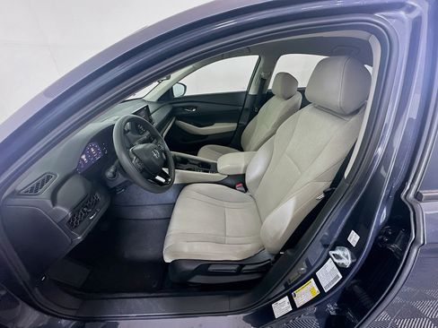 Used 2025 Honda Accord LX image 13
