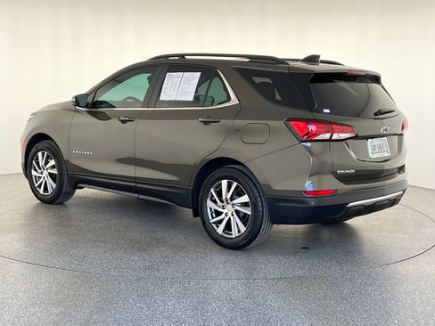 Used 2024 Chevrolet Equinox LT image 4