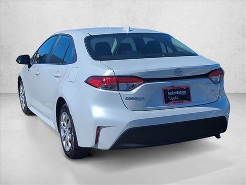 Used 2025 Toyota Corolla LE w/ Convenience Package FWD image 7