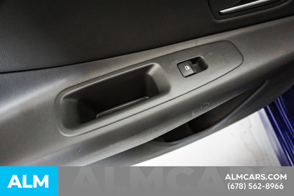 Used 2025 Hyundai Elantra SEL FWD image 51