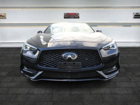 Used 2021 INFINITI Q60 Red Sport 400 image 4