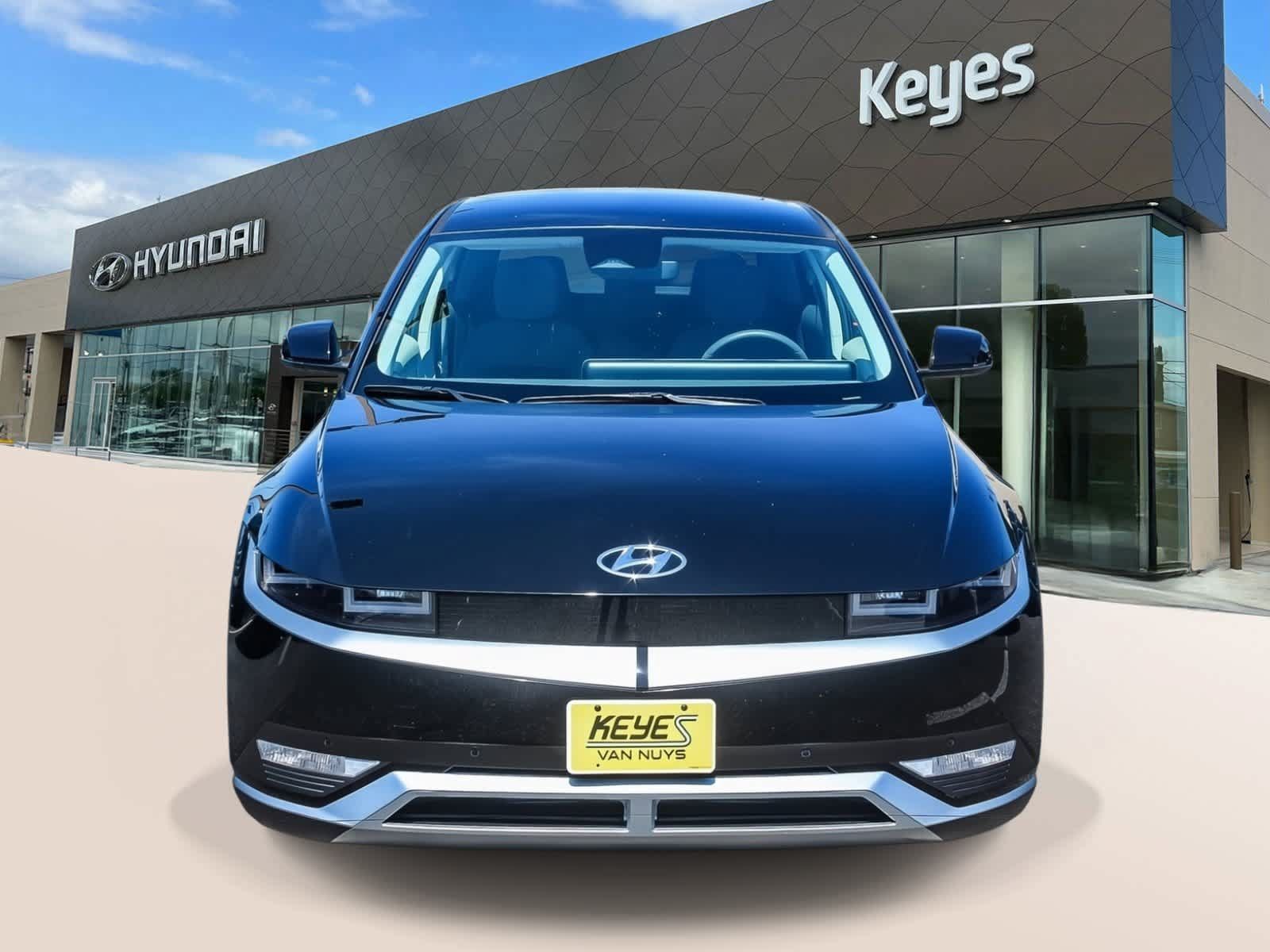 Used 2024 Hyundai Ioniq 5 SEL RWD image 2