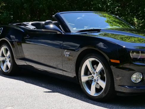 Used 2011 Chevrolet Camaro SS w/ RS Package RWD image 44