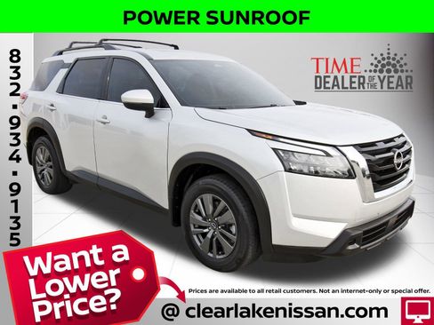 Used 2023 Nissan Pathfinder SV w/ SV Premium Package image 9