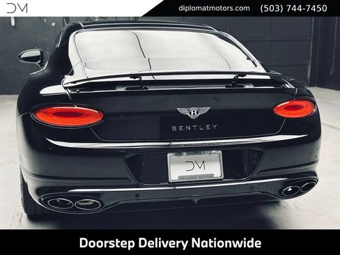 Used 2021 Bentley Continental GT AWD/4WD image 16