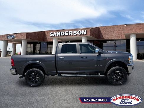Used 2021 RAM 2500 Laramie AWD/4WD image 2