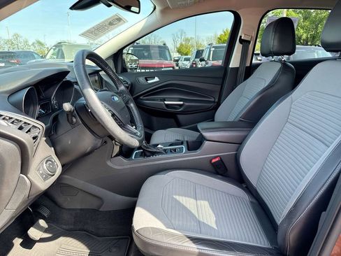 Used 2017 Ford Escape Titanium AWD/4WD image 19