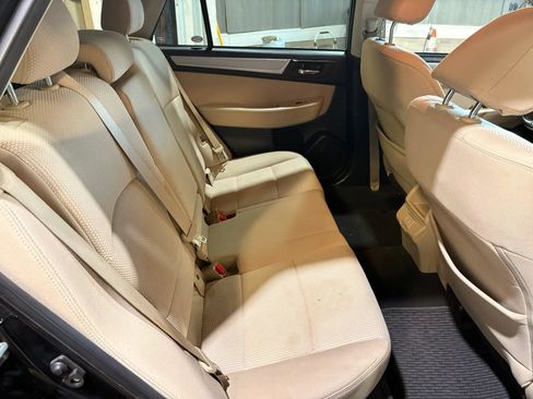 Used 2019 Subaru Outback 2.5i Premium AWD/4WD image 19