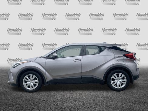 Used 2020 Toyota C-HR LE image 7