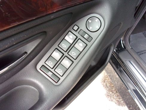 Used 2001 BMW 740iL image 15