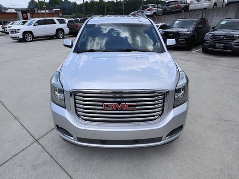 Used 2016 GMC Yukon XL SLT w/ Premium Edition RWD image 11