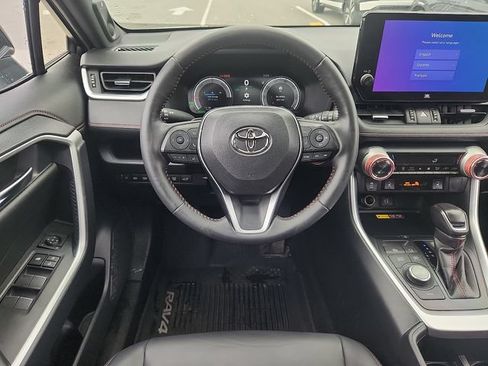 Used 2024 Toyota RAV4 XSE w/ Weather Package AWD/4WD image 10