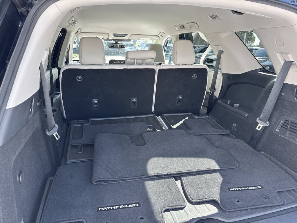 Used 2022 Nissan Pathfinder SL w/ SL Black Package AWD/4WD image 57