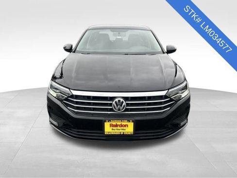Used 2020 Volkswagen Jetta R-Line image 2