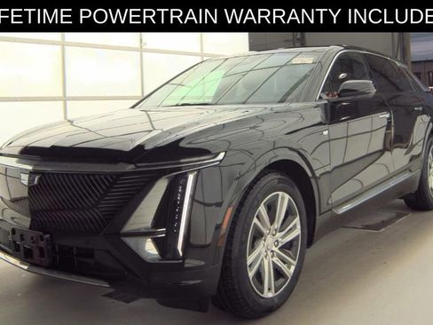 Used 2024 Cadillac Lyriq Tech AWD/4WD image 2
