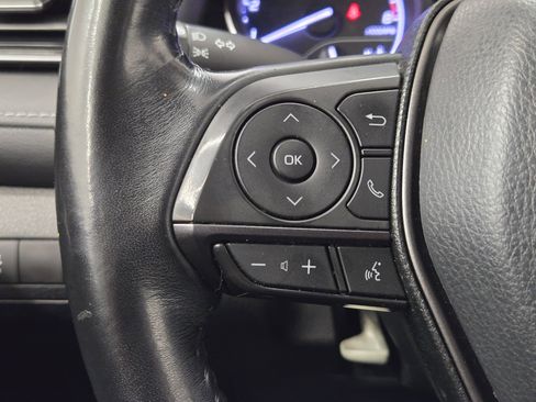 Used 2021 Toyota Camry SE FWD image 27