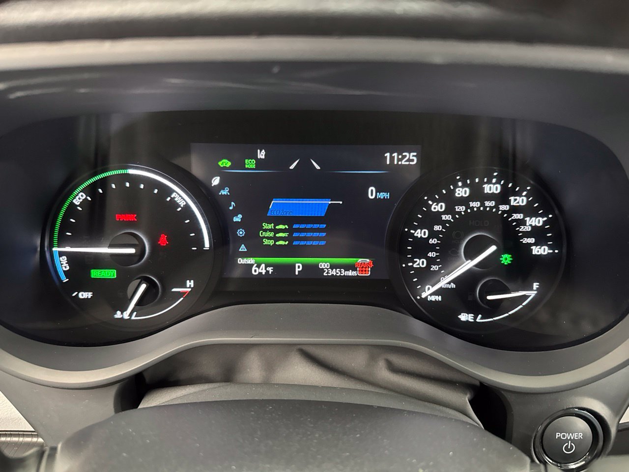 Certified 2026 Toyota Sienna XLE FWD image 19