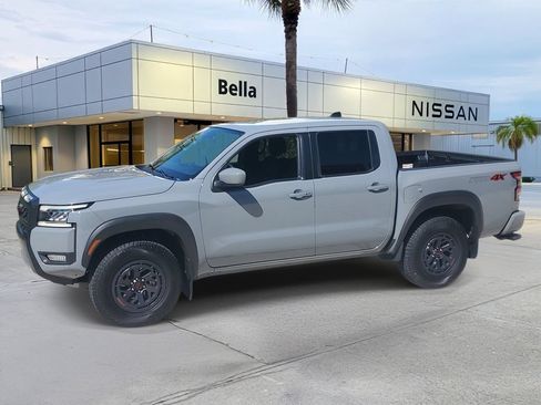 Used 2025 Nissan Frontier PRO-4X w/ Interior Protection Package AWD/4WD image 2