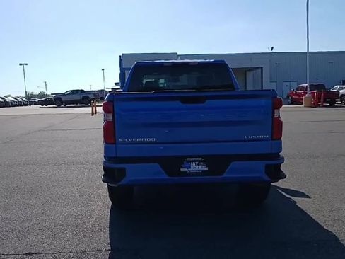 Used 2025 Chevrolet Silverado 1500 Custom image 7